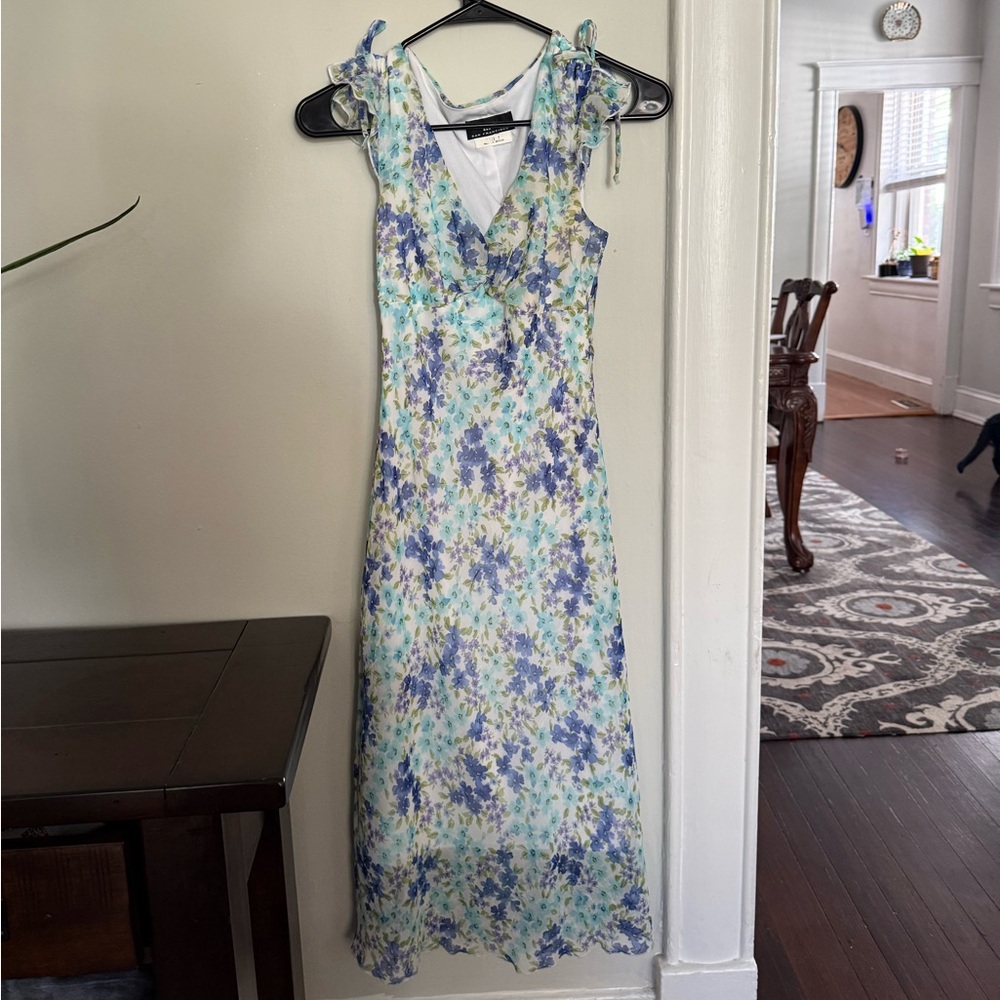 I.N. San Francisco Blue Floral Midi Dress
